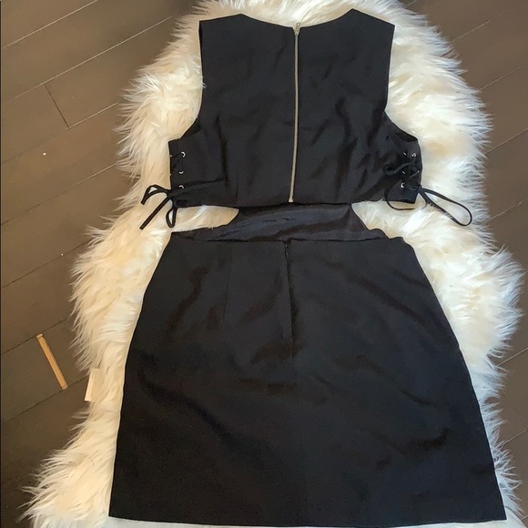 *BRAND NEW* Forever 21 Black Cutout Dress! - Picture 2 of 6